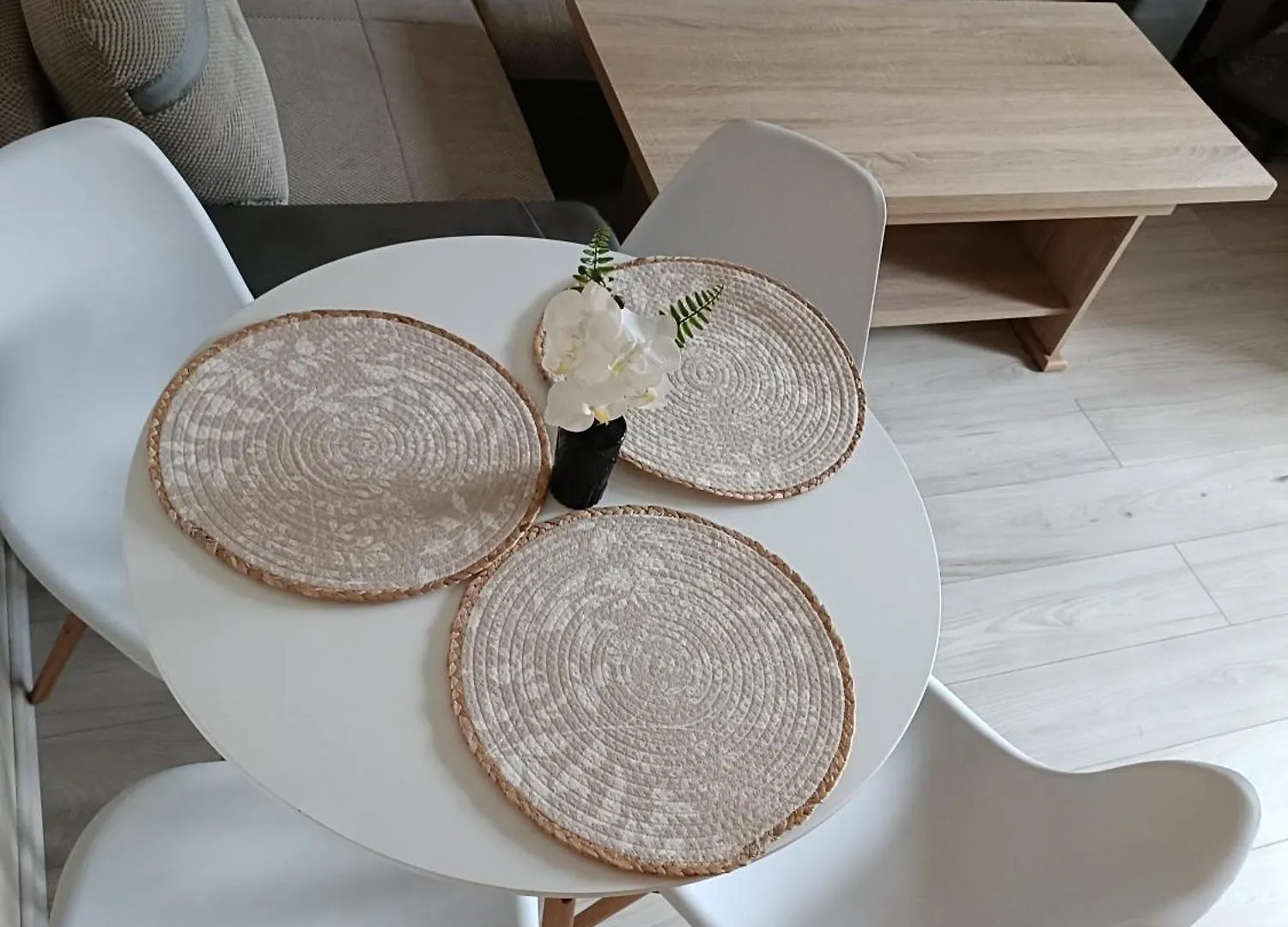 Apartment Gustowne Mieszkanie Z Ogrodkiem Na Zielonym Ursynowie, Przy Metrze, Sggw, Onkologii Warsaw Poland